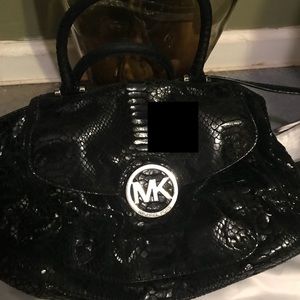 MICHAEL KORS BLACK “SNAKESKIN” HANDBAG